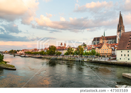 Landscape with view of Old Town of Regensburg Landscape with view of Old Town of Regensburg 47303589