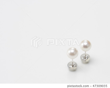 珍珠耳環 47309035
