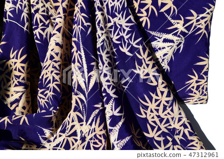 Antique kimono, chic, old-fashioned, Taisho Romantic, Japanese Material 47312961