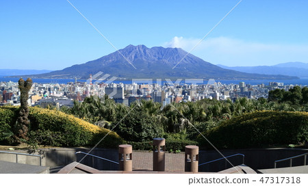 The streets of Sakurajima and Kagoshima city seen from the Nagashima Museum of Art 47317318