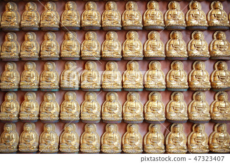 Take photo at Wat Boromracha Kanchanapisek Anusorn 47323407