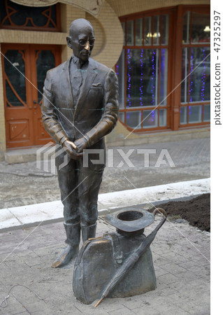 Monument to Kisa Vorobyaninov in Pyatigorsk,Russia Monument to Kisa Vorobyaninov in Pyatigorsk,Russia 47325297