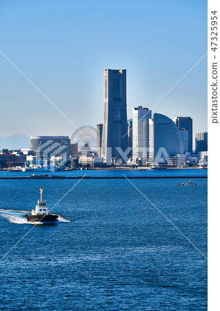 Yokohama Port and Minato Mirai's scenery 47325954