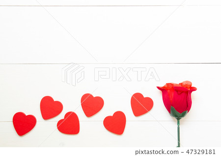 Present gift with red rose flower and heart shape Present gift with red rose flower and heart shape 47329181