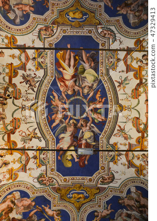Inside the Vatican Museums Inside the Vatican Museums 47329413