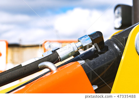 engine hose details 47335488