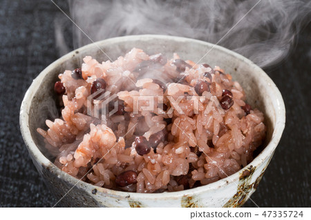 Red rice  47335724