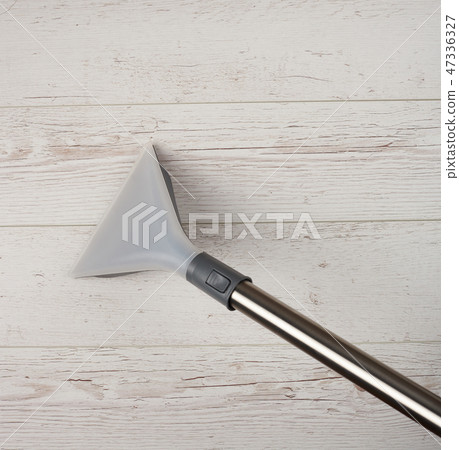 Washing wooden floor Washing wooden floor 47336327