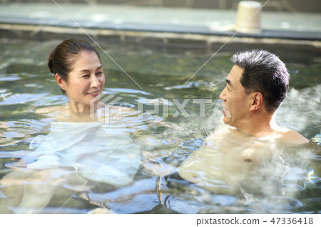 Hot spring trip 47336418