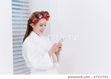 Beautiful young woman's daily life concept photo 127 Beautiful young woman's daily life concept photo 127 47337743