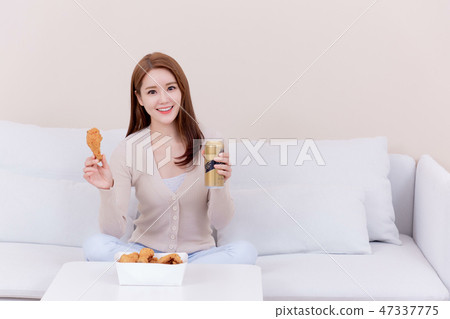 Beautiful young woman's daily life concept photo 065 Beautiful young woman's daily life concept photo 065 47337775