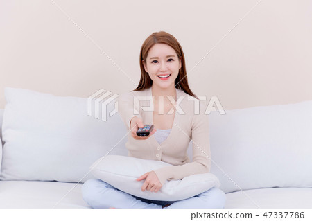 Beautiful young woman's daily life concept photo 084 Beautiful young woman's daily life concept photo 084 47337786