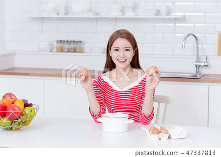 Beautiful young woman's daily life concept photo 055 Beautiful young woman's daily life concept photo 055 47337813