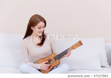 Beautiful young woman's daily life concept photo 058 47337865