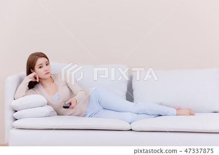 Beautiful young woman's daily life concept photo 081 Beautiful young woman's daily life concept photo 081 47337875