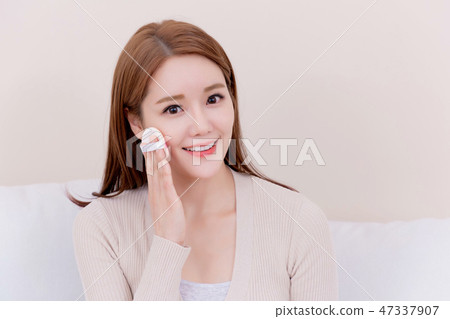 Beautiful young woman's daily life concept photo 069 Beautiful young woman's daily life concept photo 069 47337907