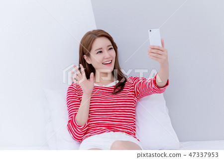 Beautiful young woman's daily life concept photo 007 Beautiful young woman's daily life concept photo 007 47337953