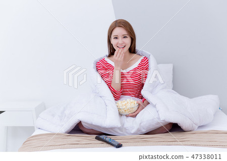 Beautiful young woman's daily life concept photo 022 Beautiful young woman's daily life concept photo 022 47338011