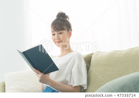 female, lady, woman 47338714