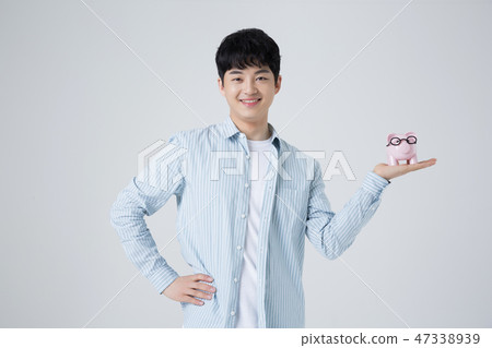 Portrait of a cheerful young man isolated photo 019 47338939