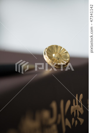 Lawyer badge, law of six dictionary 47341142