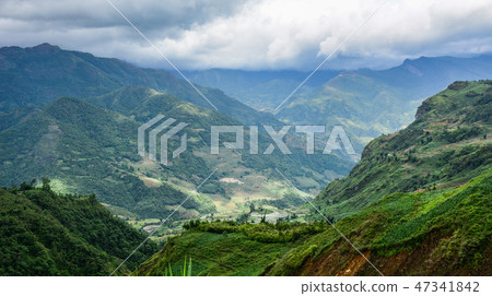 Mountain scene in Northern Vietnam Mountain scene in Northern Vietnam 47341842