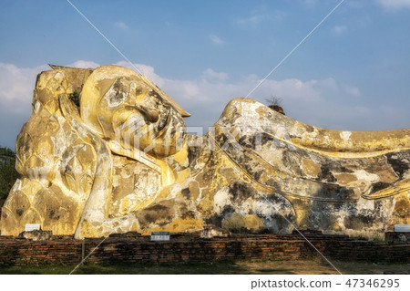 Phra Noon reclining Buddha 47346295