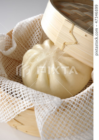 Steam basket and Chinese food 47346899