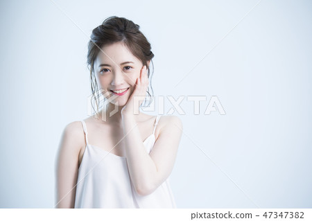 Beauty image 47347382