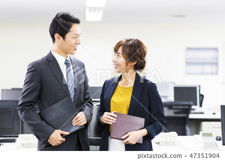 Business women team office businessman Business women team office businessman 47351904