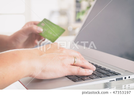 Paying online with credit card Paying online with credit card 47353197