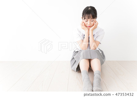 Troubles · bullying · student image Troubles · bullying · student image 47353432