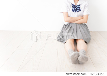 麻煩·欺負·學生形象 麻煩·欺負·學生形象 47353455