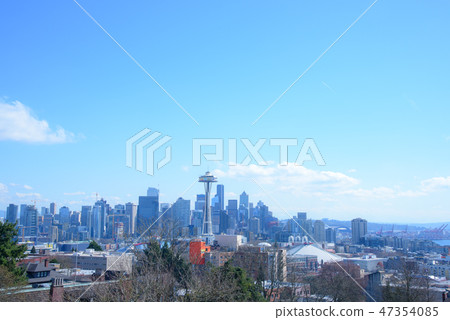 View of the cityscape of Seattle seen from Kelly Park View of the cityscape of Seattle seen from Kelly Park 47354085