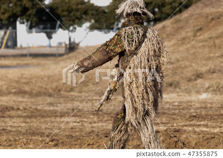 穿著少女裝的步兵 穿著少女裝的步兵 47355875