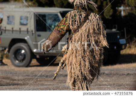 穿著少女裝的步兵 47355876