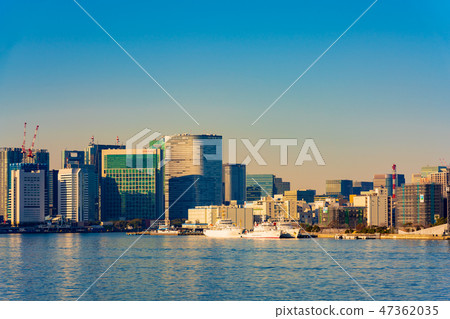 Landscape story (landscape seen from Rainbow Bridge) 47362035