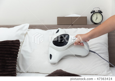 Mite vacuum cleaner using cleaning pillow bed Mite vacuum cleaner using cleaning pillow bed 47363414