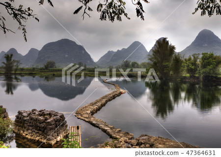 Dam on river Yulong, Guilin, Guangxi, China. Dam on river Yulong, Guilin, Guangxi, China. 47364631