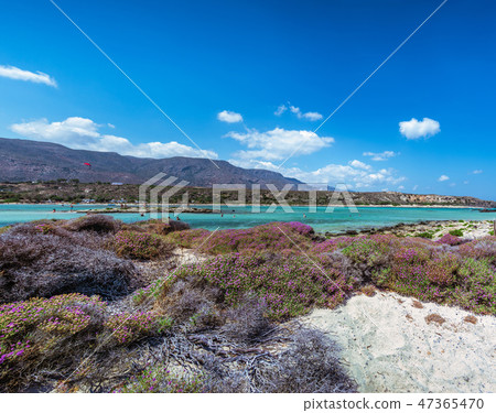 Panorama of Greek island paradise 47365470