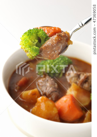 菜鵝屋頂燉牛肉 菜鵝屋頂燉牛肉 47369058
