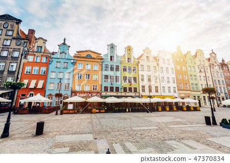Old colorful tenement buildings located in Gdansk 47370834