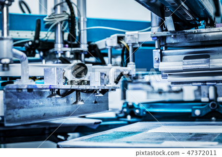 Industrial metal printing machinery. 47372011