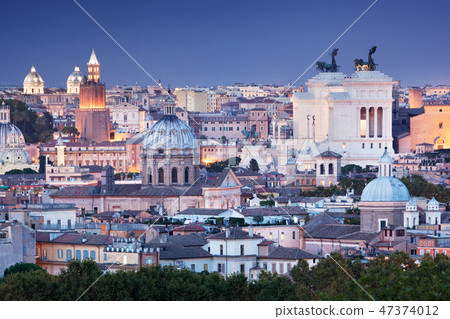 Ultra wide panorama of Rome, Italy. Ultra wide panorama of Rome, Italy. 47374012
