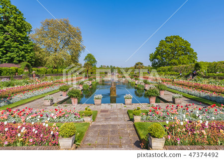 Gardens of Kensington Palace 47374492