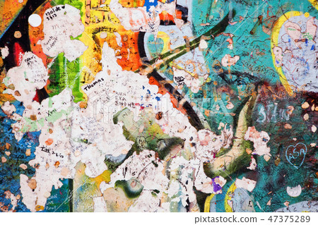 Part of Berlin Wall with graffiti 47375289