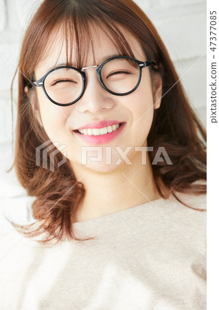 婦女生活方式放鬆 婦女生活方式放鬆 47377085