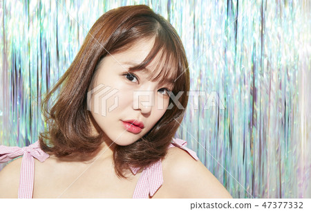 Women beauty Women beauty 47377332