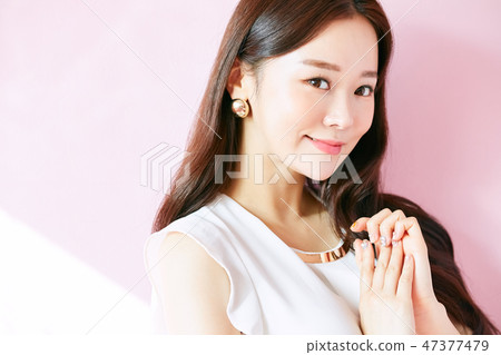Women beauty 47377479