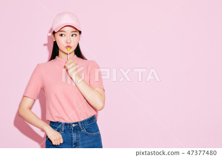 Women beauty 47377480